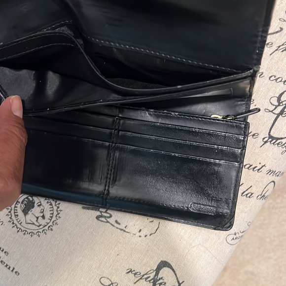 Coach Black Leather Long Wallet.  Pre-Loved. - Picture 9 of 16